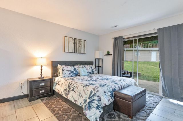 26 Fall Creek Trail, Branson, MO 65616