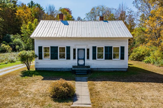4 Mine Road, Strafford, VT 05070