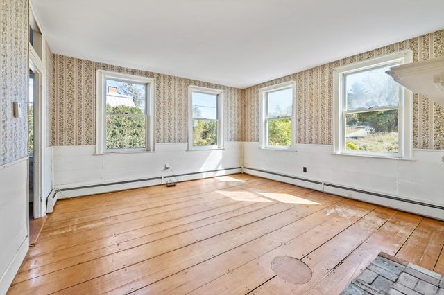 4 Mine Road, Strafford, VT 05070