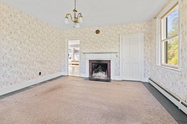 4 Mine Road, Strafford, VT 05070