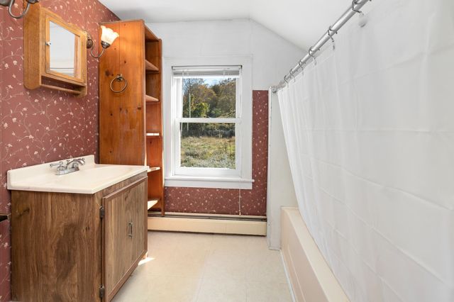 4 Mine Road, Strafford, VT 05070