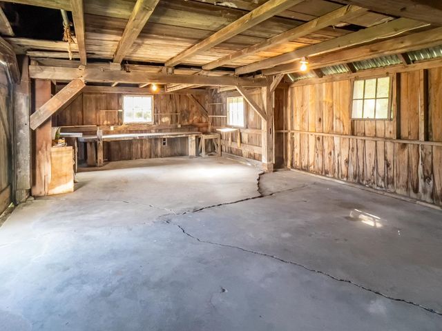 4 Mine Road, Strafford, VT 05070