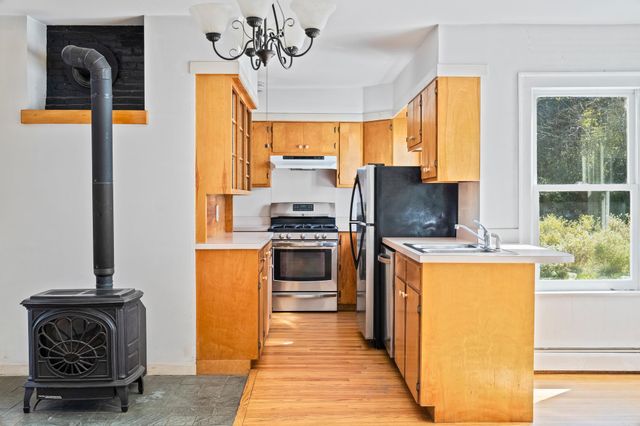 4 Mine Road, Strafford, VT 05070