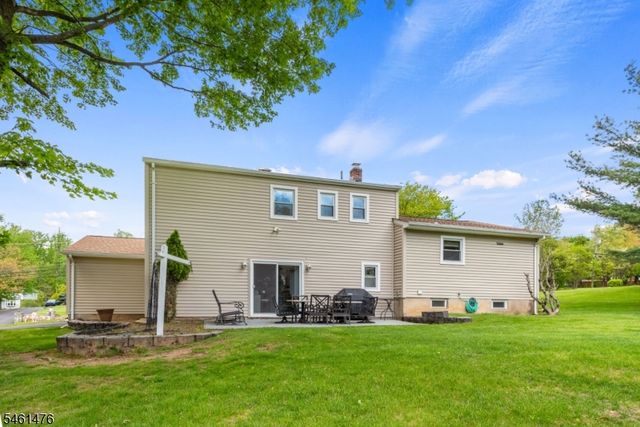 93 Randolph Ave, Randolph Twp., NJ 07869