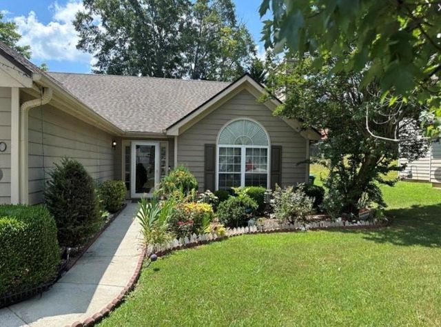 4080 Landress Park NW Drive, Lilburn, GA 30047