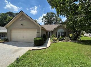 4080 Landress Park NW Drive, Lilburn, GA 30047