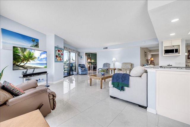 25188 MARION AVENUE E101, Punta Gorda, FL 33950