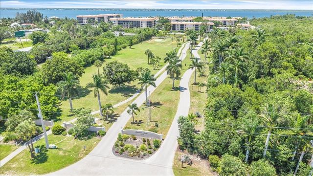 25188 MARION AVENUE E101, Punta Gorda, FL 33950