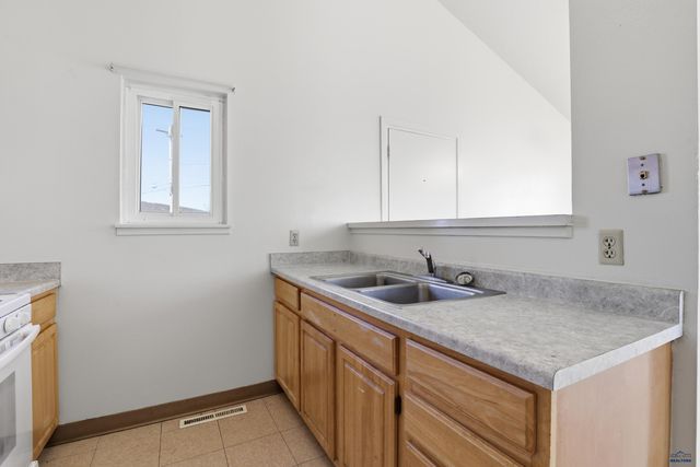 316 CURTIS, Rapid City, SD 57701