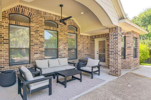 3614 Curtiss Road, Manvel, TX 77578