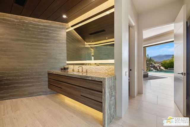 1 Sterling Ridge Drive, Rancho Mirage, CA 92270