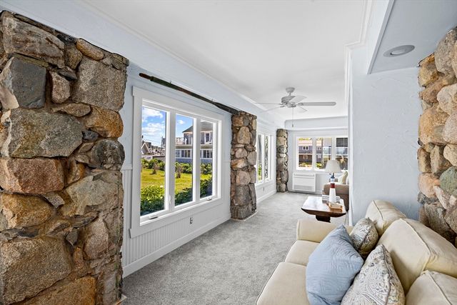 23 Oceanside Dr, Scituate, MA 02066