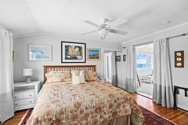 23 Oceanside Dr, Scituate, MA 02066