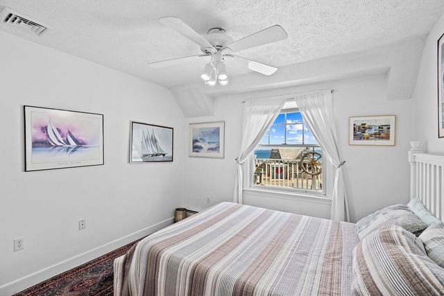 23 Oceanside Dr, Scituate, MA 02066