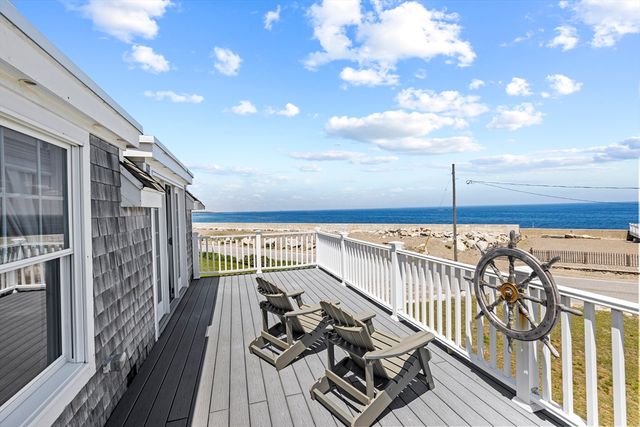 23 Oceanside Dr, Scituate, MA 02066
