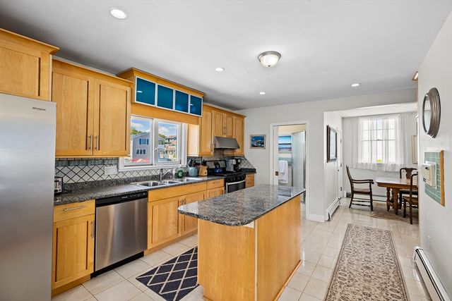 23 Oceanside Dr, Scituate, MA 02066