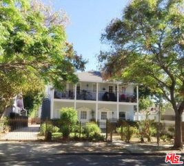6640 Leland Way, Los Angeles, CA 90028