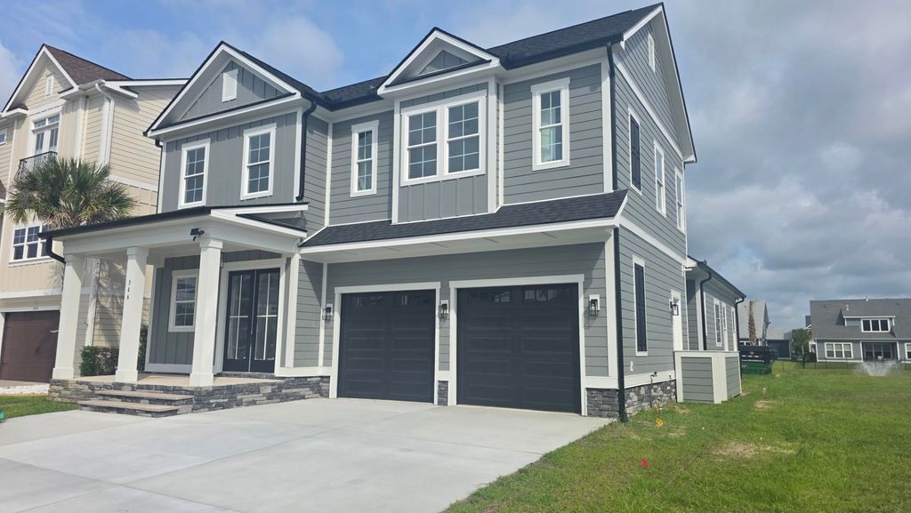 346 Harbour View Dr., Myrtle Beach, SC 29579