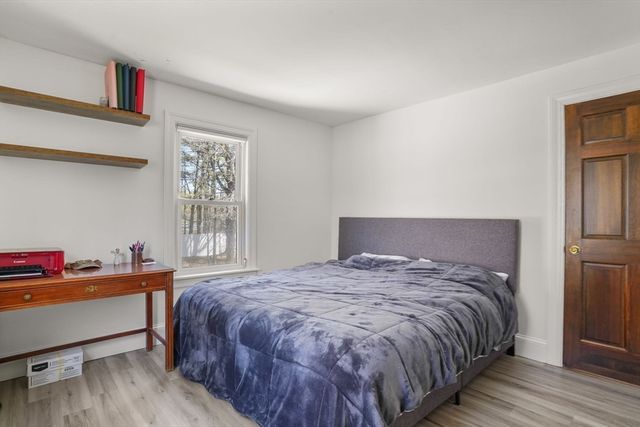 54 Meadowbrook Rd, Chelmsford, MA 01863