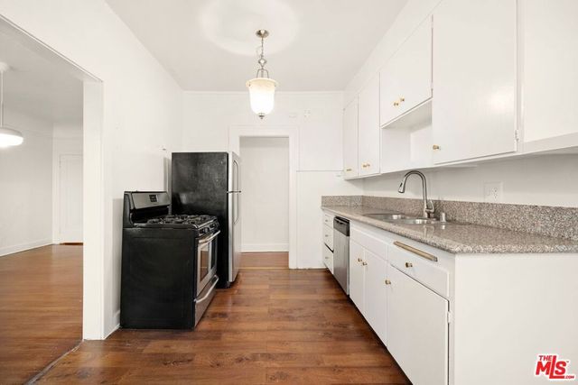 112 S Sycamore Avenue, Los Angeles, CA 90036