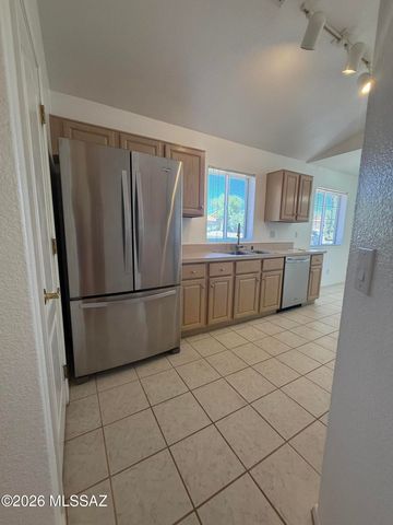 12349 N Brightridge Drive, Oro Valley, AZ 85755