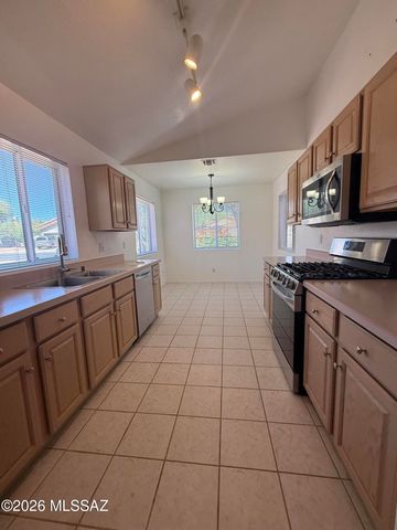12349 N Brightridge Drive, Oro Valley, AZ 85755