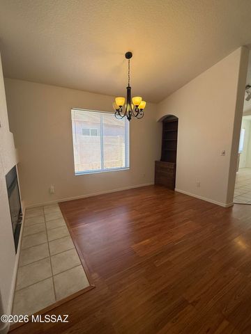 12349 N Brightridge Drive, Oro Valley, AZ 85755