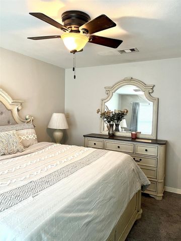 2200 Linwood Lane, Bay City, TX 77414