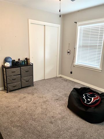 2200 Linwood Lane, Bay City, TX 77414