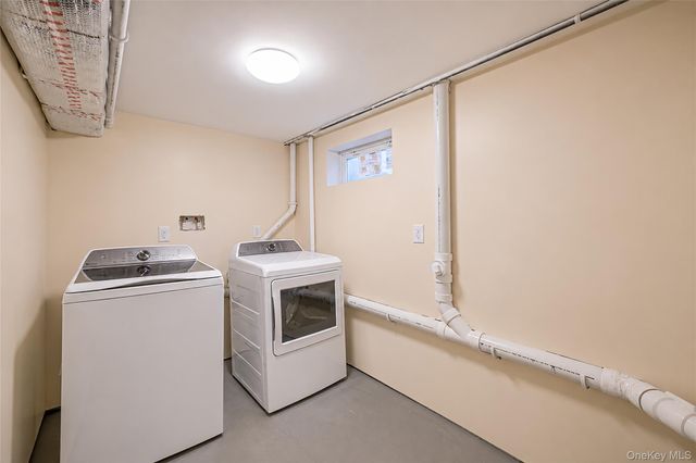 52 Norfeld Boulevard, Elmont, NY 11003
