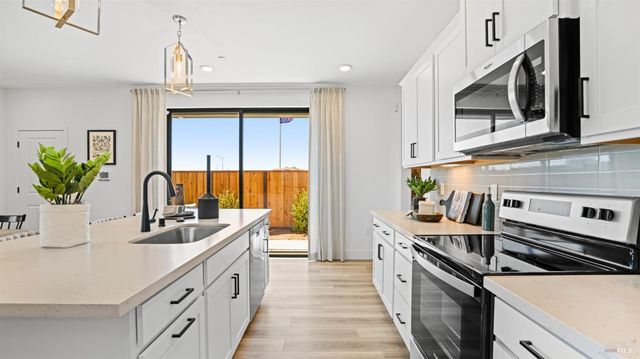 100 Wellness Way, Rohnert Park, CA 94928