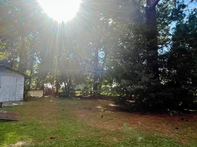 75 Hankins Road, Freeport, FL 32439