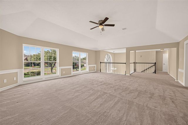 2207 Troon Drive, League City, TX 77573