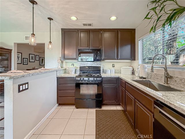 36772 Petra Drive, Palmdale, CA 93550