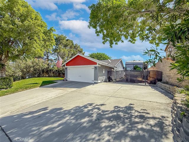 36772 Petra Drive, Palmdale, CA 93550