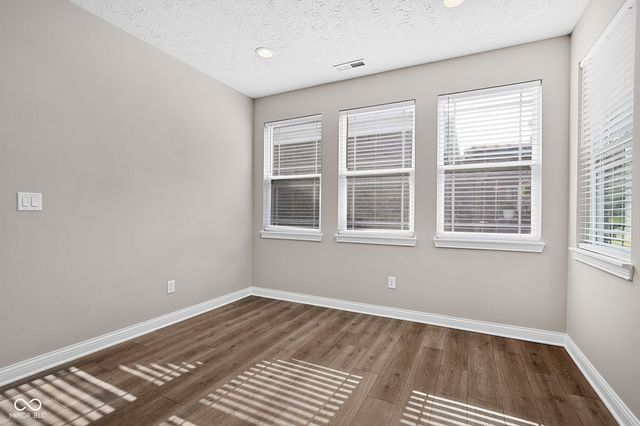 1019 Stallion Court, Indianapolis, IN 46260