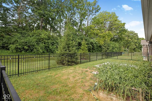 1019 Stallion Court, Indianapolis, IN 46260