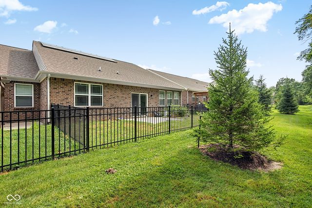 1019 Stallion Court, Indianapolis, IN 46260