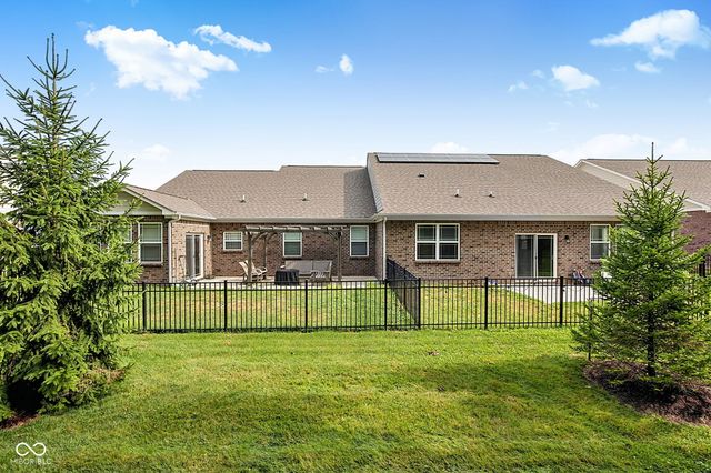 1019 Stallion Court, Indianapolis, IN 46260