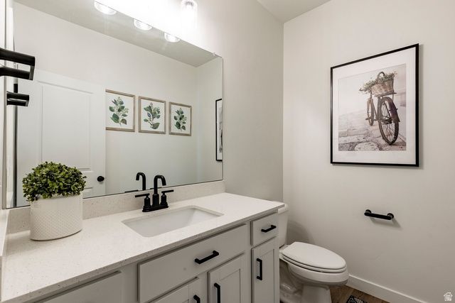 712 W BLUE MOUNTAIN DR, Saratoga Springs, UT 84045