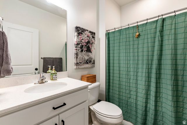 712 W BLUE MOUNTAIN DR, Saratoga Springs, UT 84045