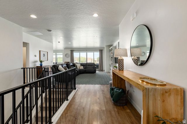 712 W BLUE MOUNTAIN DR, Saratoga Springs, UT 84045