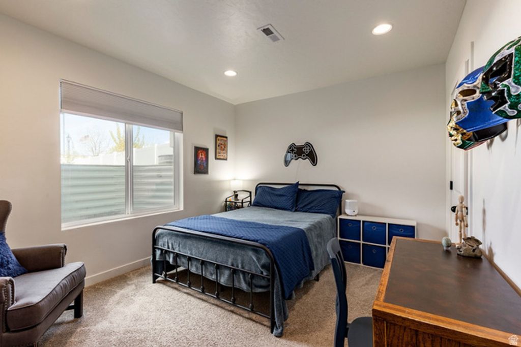 Image 24 of property listing at 712 W BLUE MOUNTAIN DR, Saratoga Springs, UT 84045