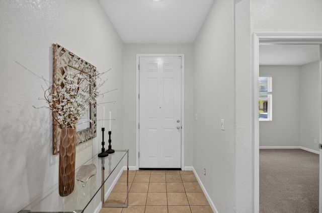 2549 Lacey Ann Ave, Sacramento, CA 95834