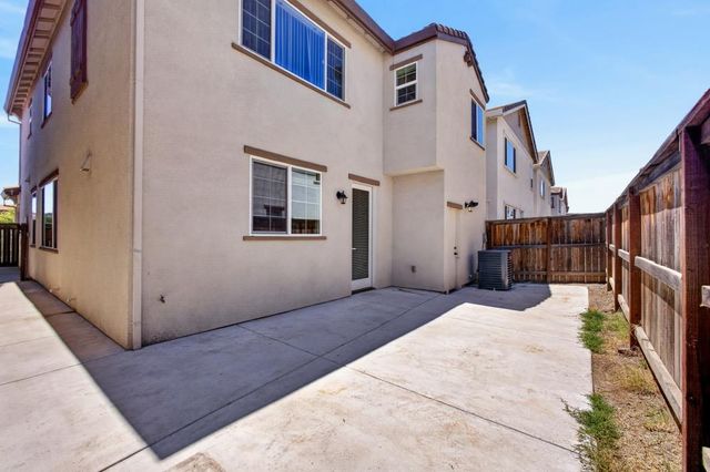 2549 Lacey Ann Ave, Sacramento, CA 95834