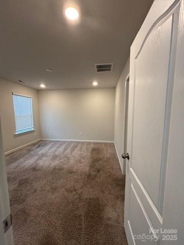 204 Sagecroft Lane, Indian Trail, NC 28079