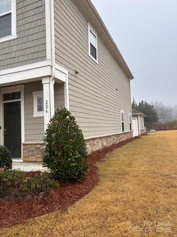 204 Sagecroft Lane, Indian Trail, NC 28079