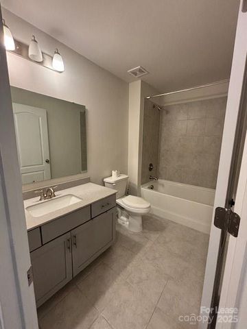 204 Sagecroft Lane, Indian Trail, NC 28079