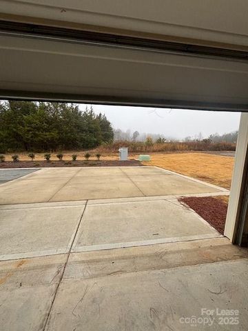 204 Sagecroft Lane, Indian Trail, NC 28079