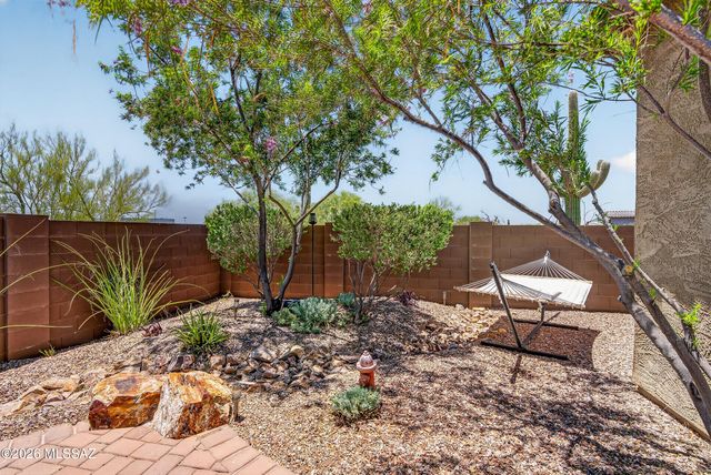 2455 W Tranquil Sky Place, Oro Valley, AZ 85742